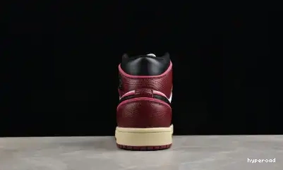 Hyperoad 1 MID AIR JORDAN 0625